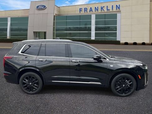Used 2025 Cadillac XT6 Premium Luxury w/ Platinum Package AWD/4WD image 8