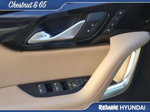 Used 2022 Chevrolet Blazer Premier w/ Enhanced Convenience Package AWD/4WD image 22