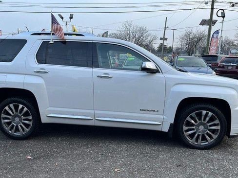 Used 2016 GMC Terrain Denali w/ Cargo Package AWD/4WD image 9