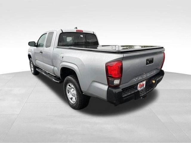 Used 2023 Toyota Tacoma SR RWD image 8