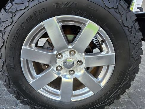 Used 2015 Jeep Wrangler Sahara w/ Connectivity Group AWD/4WD image 7