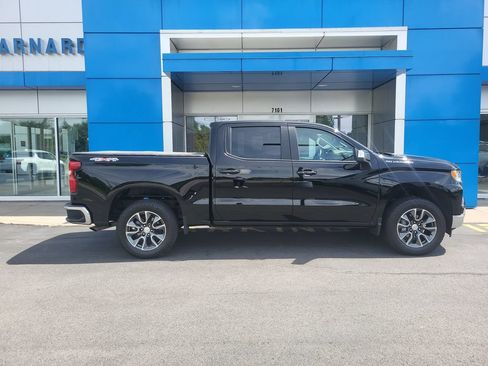 Certified 2024 Chevrolet Silverado 1500 LT AWD/4WD image 15