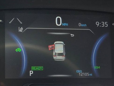 Used 2023 Toyota RAV4 XLE Premium AWD/4WD image 10