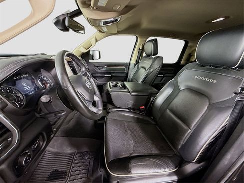 Used 2019 RAM 1500 Laramie image 14