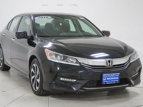 Used 2016 Honda Accord EX-L image 14