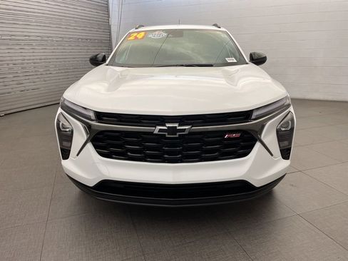 Used 2024 Chevrolet Trax RS FWD image 5