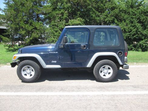 Used 2002 Jeep Wrangler SE AWD/4WD image 24