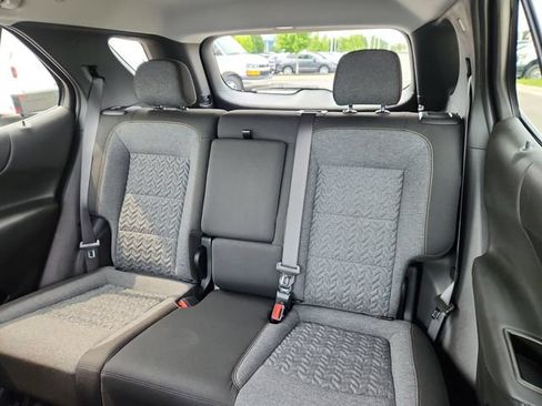 Used 2024 Chevrolet Equinox LT w/ LPO, Floor Liner Package FWD image 28
