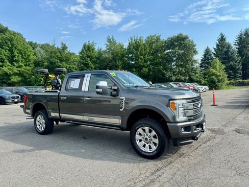Used 2017 Ford F350 Platinum AWD/4WD image 8