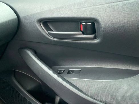 Used 2025 Toyota Corolla LE FWD image 19