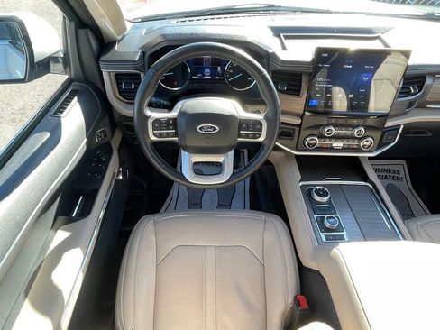 Used 2024 Ford Expedition Max Limited image 6