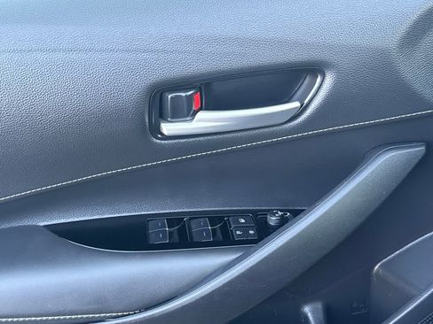 Used 2024 Toyota Corolla SE w/ SE Package image 35