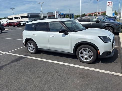 Used 2025 MINI Cooper Countryman S w/ Comfort Package Max AWD/4WD image 3