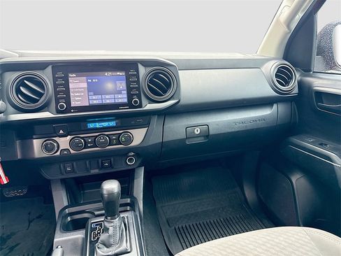 Used 2022 Toyota Tacoma SR image 23