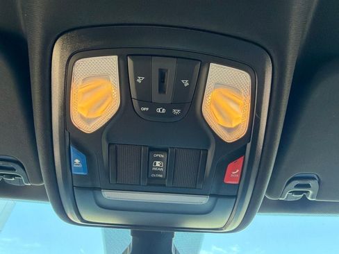 Used 2023 RAM 1500 Big Horn AWD/4WD image 27