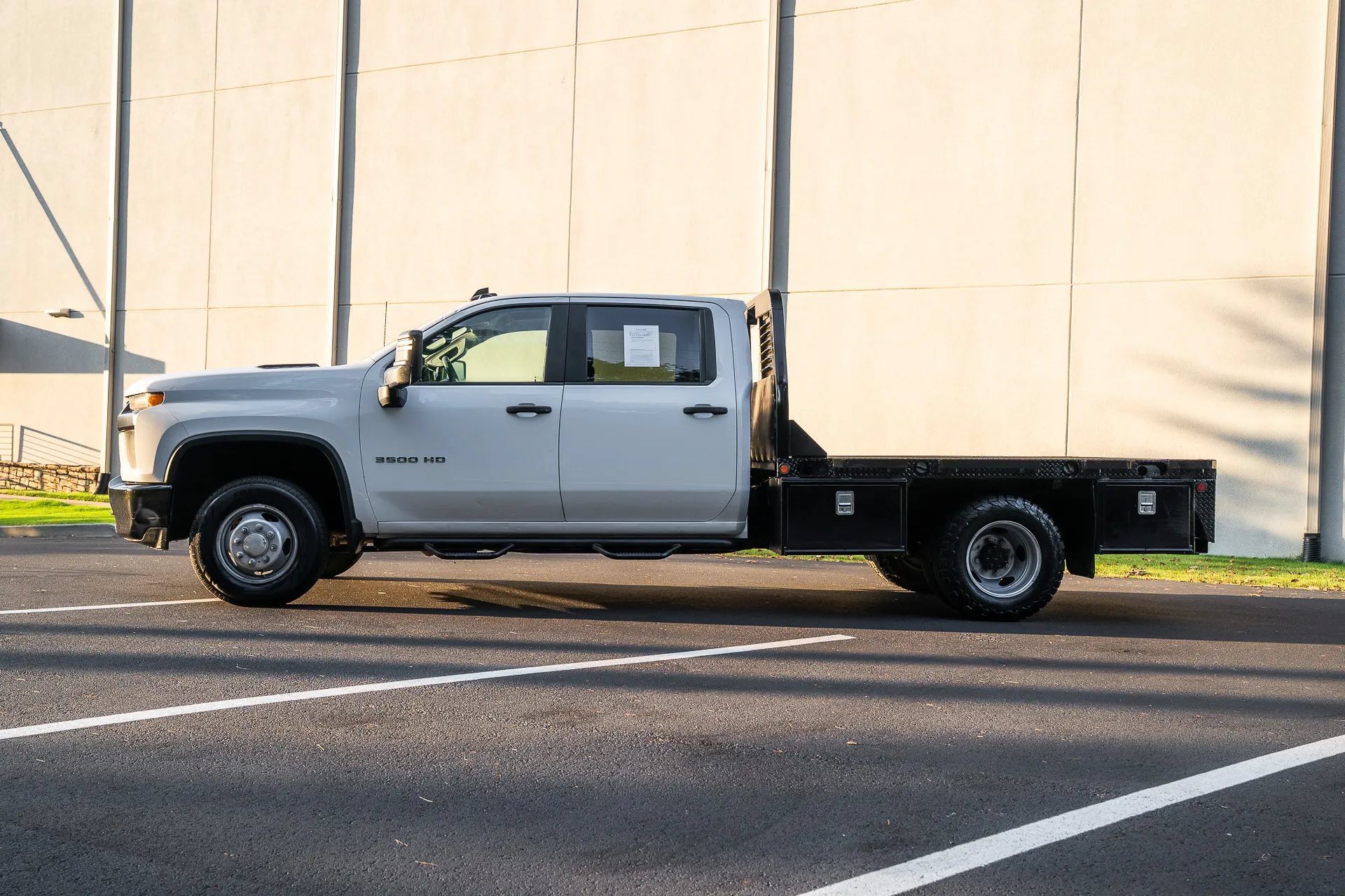 Used 2022 Chevrolet Silverado 3500 W/T w/ WT Convenience Package AWD/4WD image 4