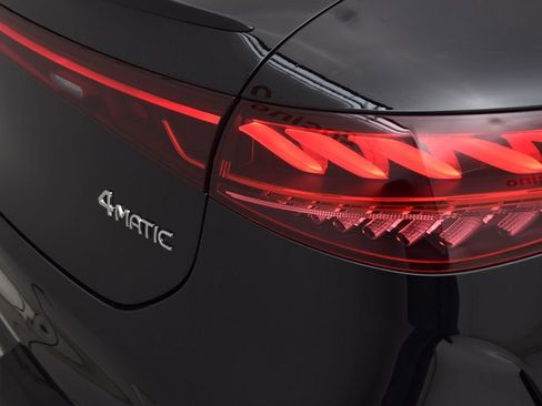 New 2026 Mercedes-Benz EQS 580 4MATIC Sedan image 14