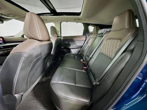 Used 2025 Nissan Murano Platinum w/ Cargo Package image 4