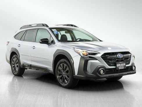 Used 2023 Subaru Outback Onyx Edition XT AWD/4WD image 7