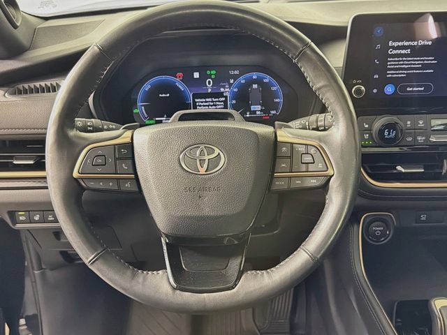 Used 2024 Toyota Grand Highlander AWD Hybrid image 16
