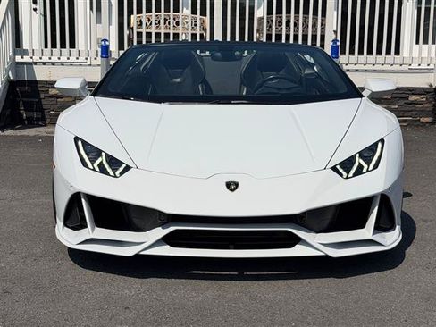 Used 2019 Lamborghini Huracan LP 580-2 RWD image 12