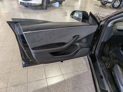Used 2024 Tesla Model 3 Long Range image 15