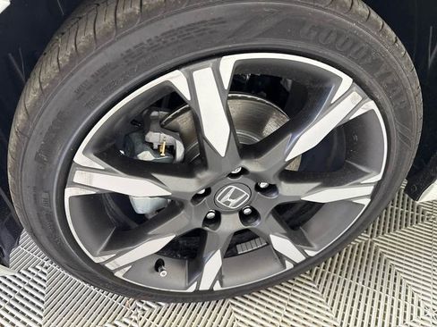 New 2025 Honda Civic Sport Touring image 33