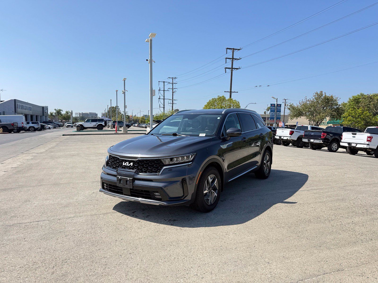 Used 2023 Kia Sorento EX FWD image 1