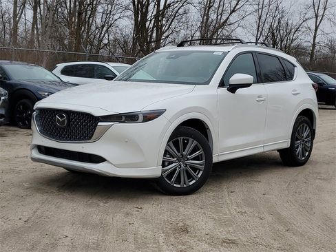 New 2025 MAZDA CX-5 Signature image 33