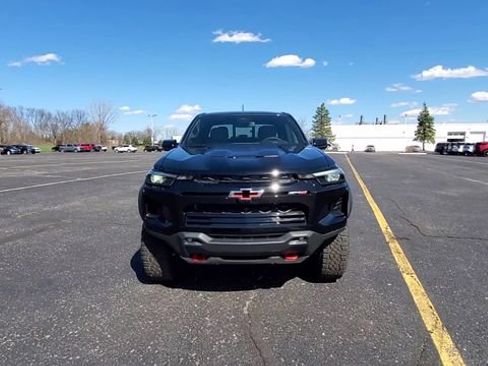 New 2026 Chevrolet Colorado ZR2 w/ Technology Package image 3