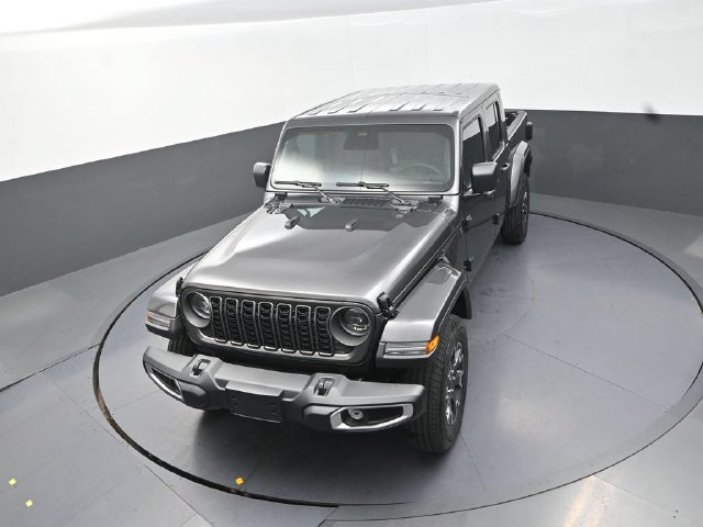 New 2026 Jeep Gladiator Sport AWD/4WD image 12