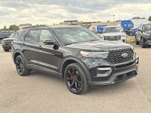 Certified 2023 Ford Explorer ST w/ Equipment Group 401A AWD/4WD image 2