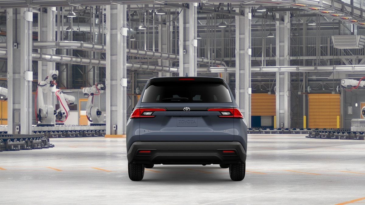 New 2026 Toyota Grand Highlander XLE FWD image 10
