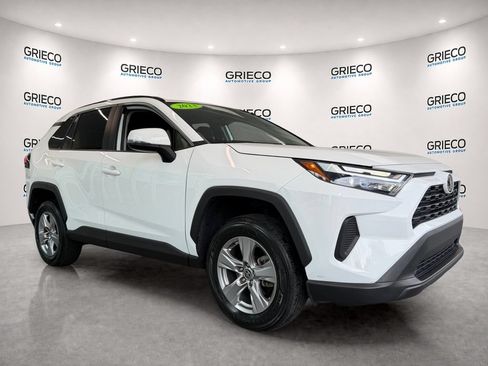 Used 2023 Toyota RAV4 XLE AWD/4WD image 1