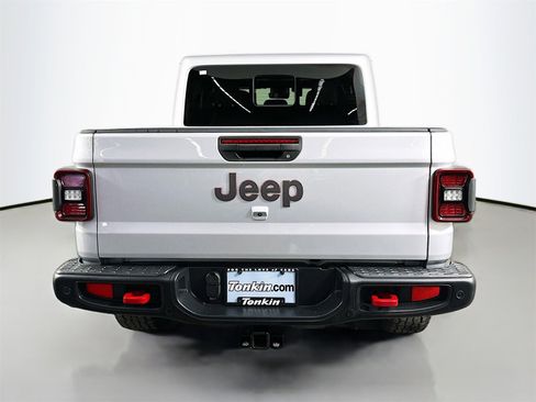 Used 2022 Jeep Gladiator Rubicon w/ LED Lighting Group image 6