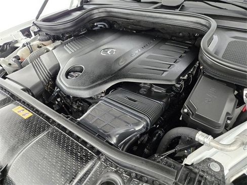 Used 2023 Mercedes-Benz GLE 450 4MATIC w/ AMG Line Exterior image 19