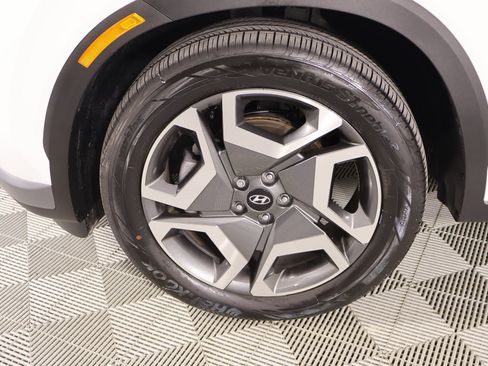 Certified 2025 Hyundai Palisade SEL image 19