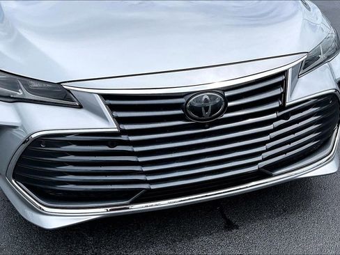 Used 2020 Toyota Avalon Limited w/ Advanced Safety Package FWD image 28