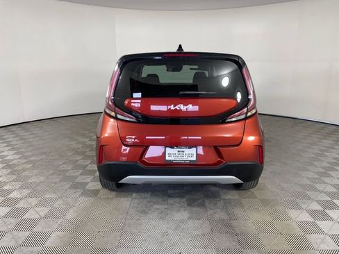 Certified 2023 Kia Soul LX w/ LX Technology Package image 23
