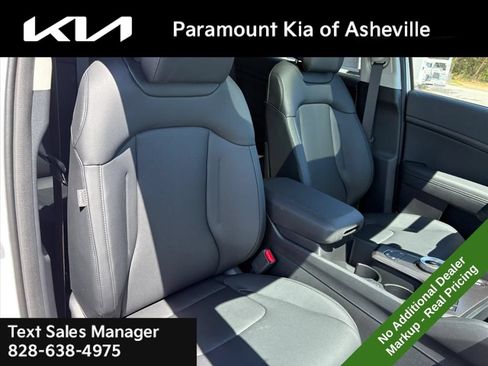 New 2026 Kia Sportage EX w/ EX Panoramic Sunroof Package AWD/4WD image 21