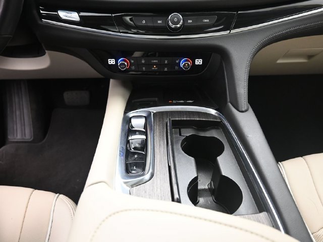 Used 2024 Buick Enclave Avenir FWD image 13