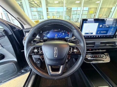 Used 2023 Lincoln Corsair Reserve w/ Equipment Group 201A AWD/4WD image 33