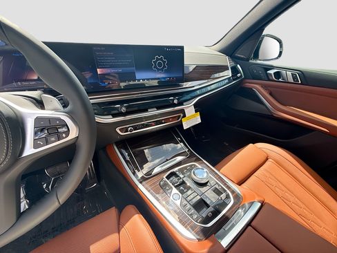 New 2026 BMW X5 xDrive50e w/ Executive Package AWD/4WD image 29