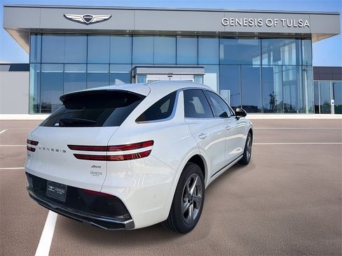 New 2026 Genesis GV70 2.5T Advanced image 8