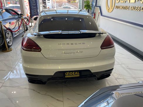 Used 2014 Porsche Panamera GTS image 5