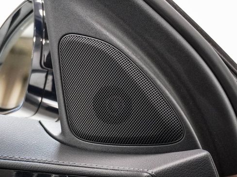 Used 2022 Mercedes-Benz S 500 4MATIC image 24