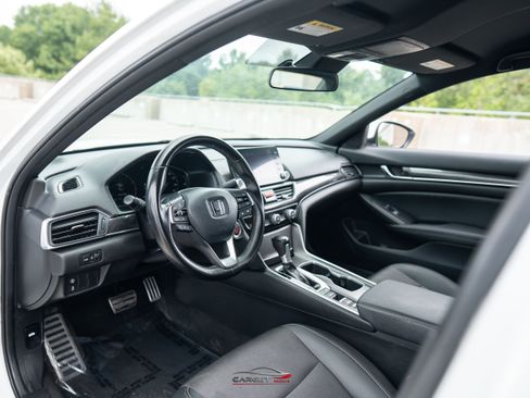 Used 2022 Honda Accord Sport image 13