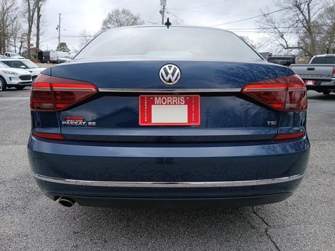 Used 2018 Volkswagen Passat 2.0T SE image 7