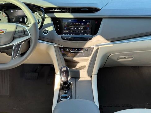 New 2025 Cadillac XT5 Premium Luxury w/ Technology Package image 29