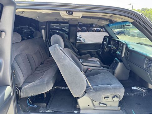 Used 2002 Chevrolet Silverado 1500 LS w/ Off-Road Chassis Pkg AWD/4WD image 16